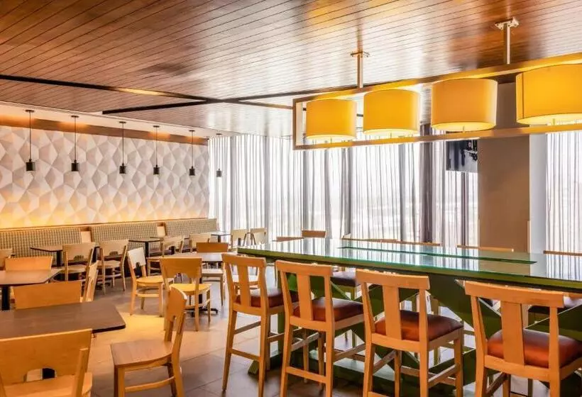 ホテル Fairfield Inn & Suites By Marriott Mexico City Vallejo