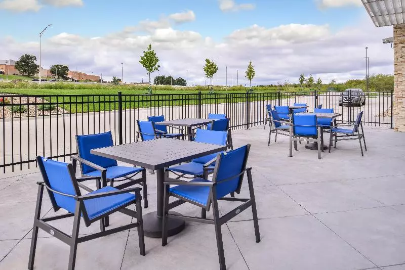 ホテル Holiday Inn Express & Suites   Kansas City   Lee S Summit, An Ihg