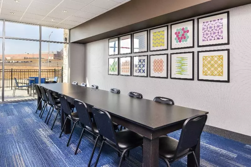 ホテル Holiday Inn Express & Suites   Kansas City   Lee S Summit, An Ihg
