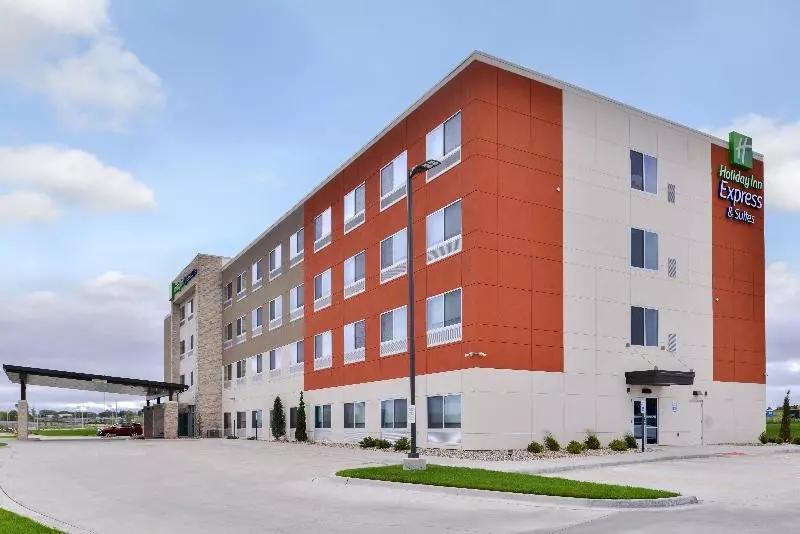 ホテル Holiday Inn Express & Suites   Kansas City   Lee S Summit, An Ihg