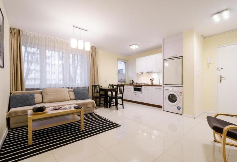 ホテル Key Apartments