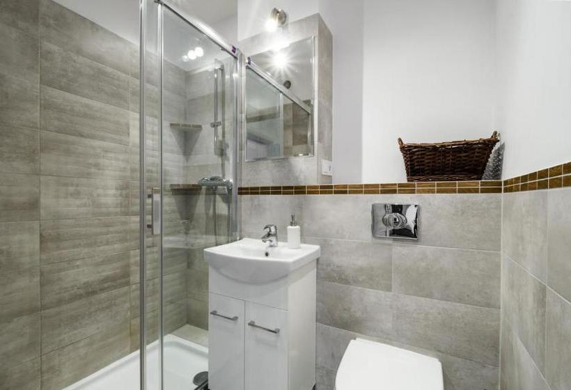 ホテル Key Apartments