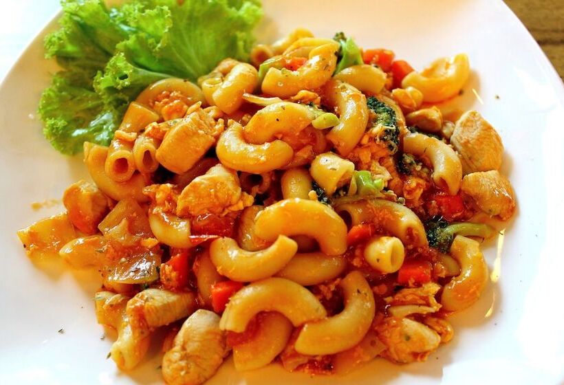 בית מלון כפרי My Place @ Surat