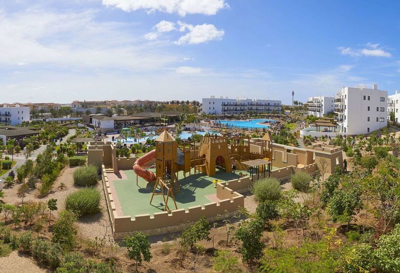 هتل Sol Dunas - All Inclusive