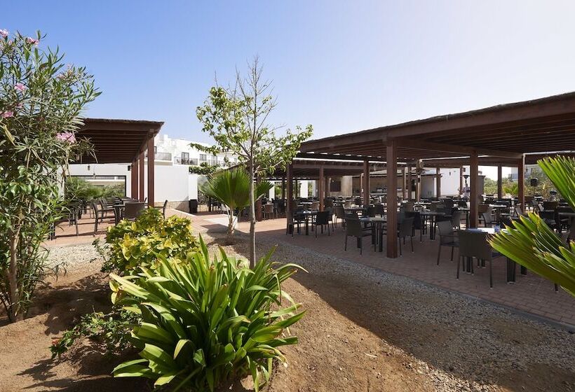 هتل Sol Dunas - All Inclusive