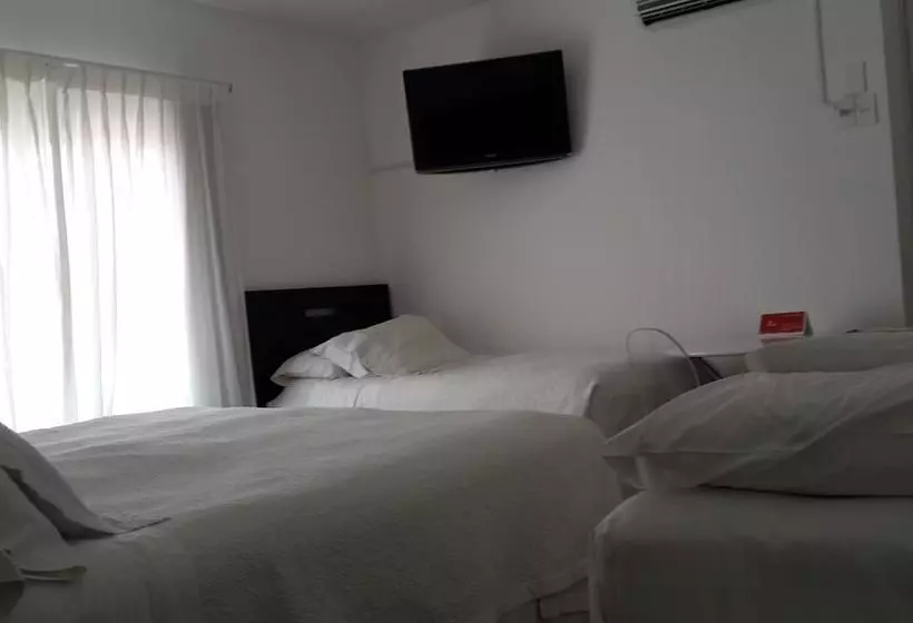 هتل The Smalleast