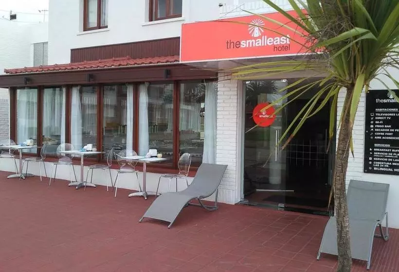 هتل The Smalleast