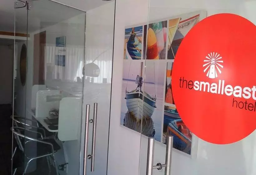 هتل The Smalleast