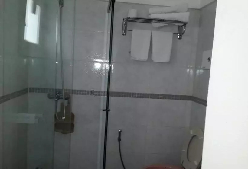 هتل The Smalleast