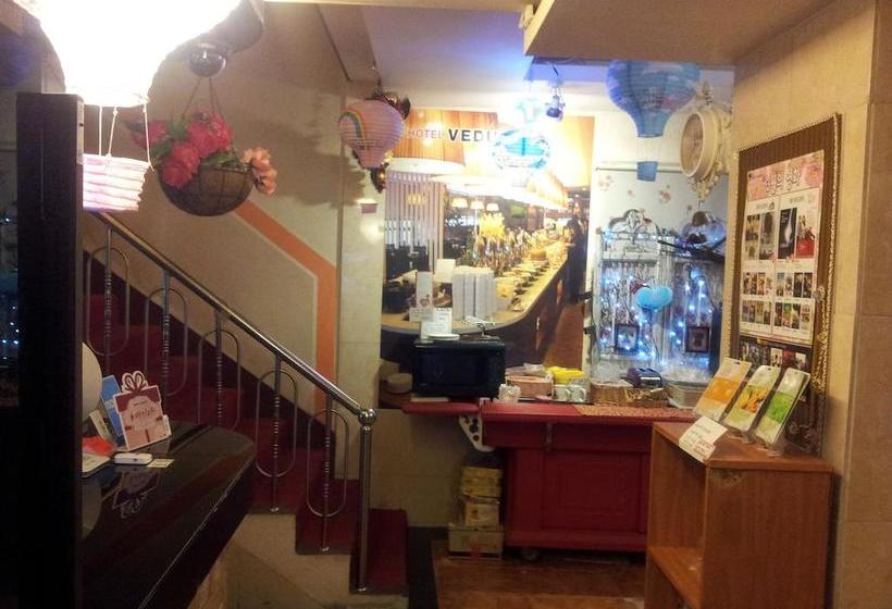 Fotos del hotel Vedu Juan Station:  11