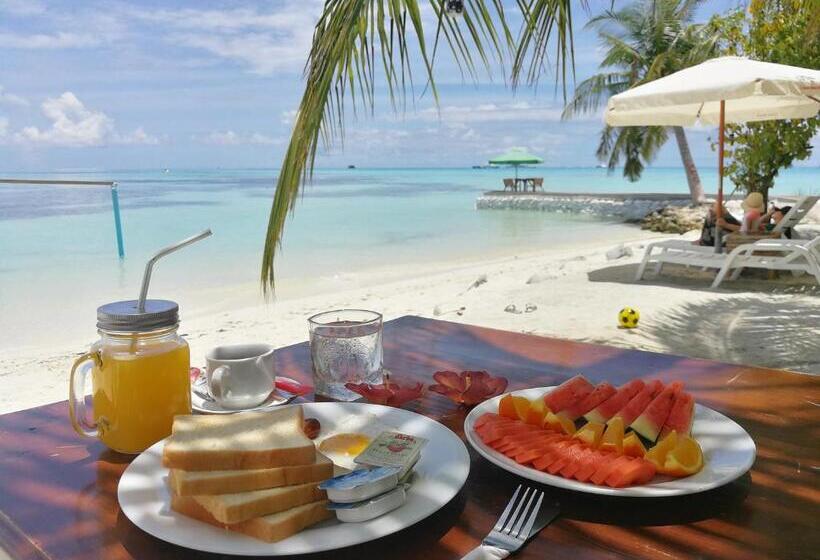 پانسیون Crown Beach Villas With Direct Access To The Bikini Beach