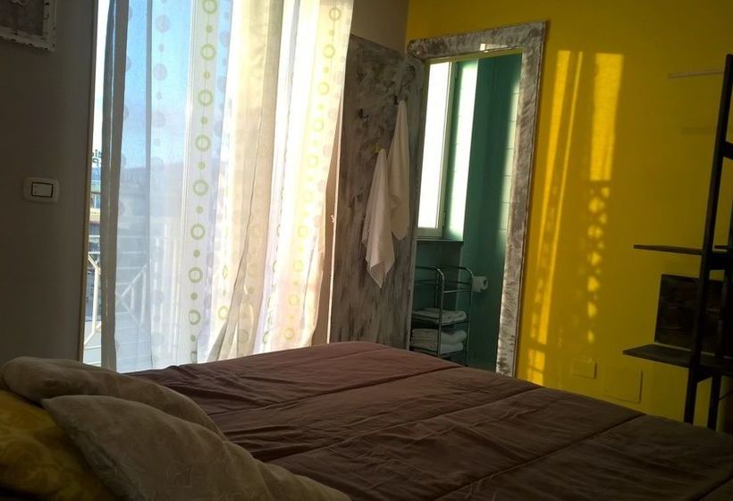 פנסיון Pompei Boutique Inn