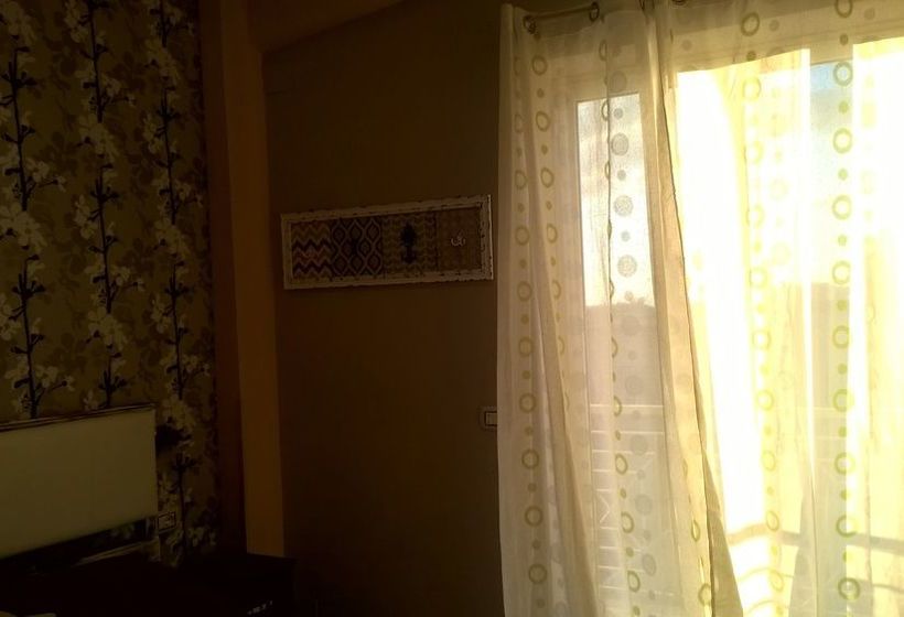 פנסיון Pompei Boutique Inn