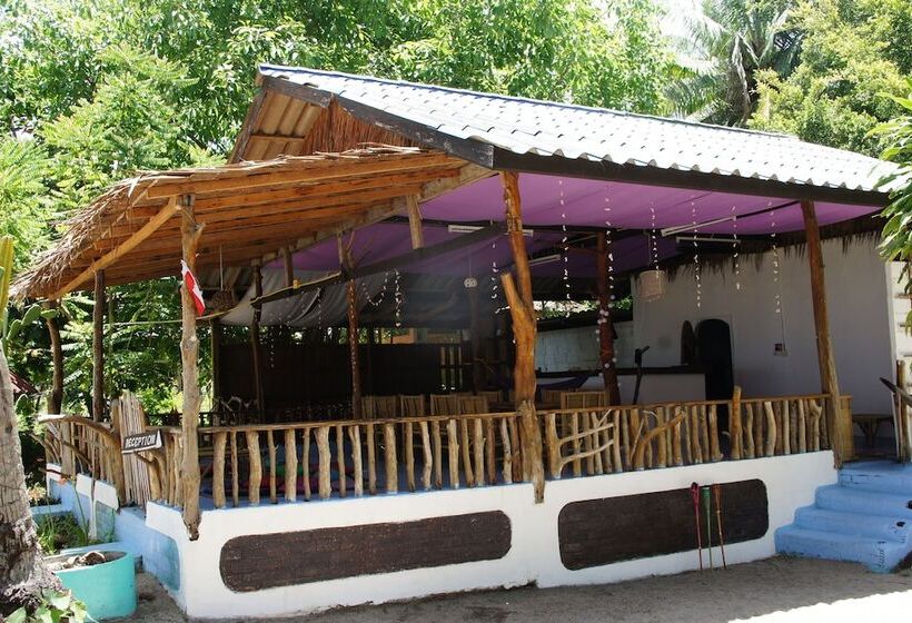 リゾートホテル Sea Love Beach Bar & Bungalows