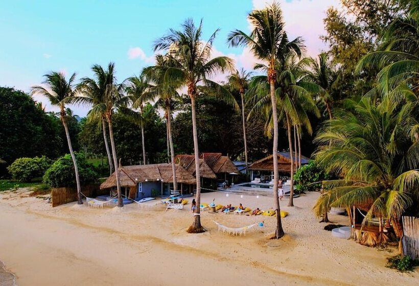 リゾートホテル Sea Love Beach Bar & Bungalows