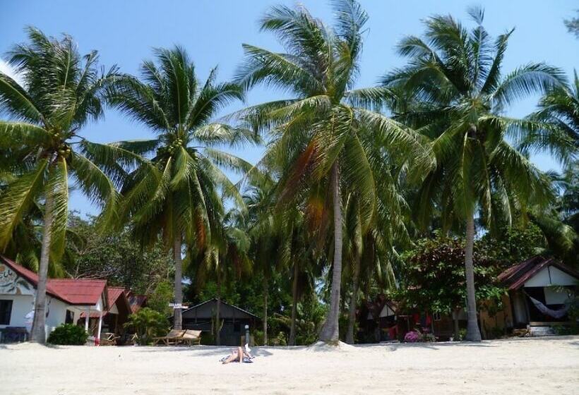 リゾートホテル Sea Love Beach Bar & Bungalows