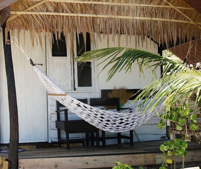 リゾートホテル Sea Love Beach Bar & Bungalows