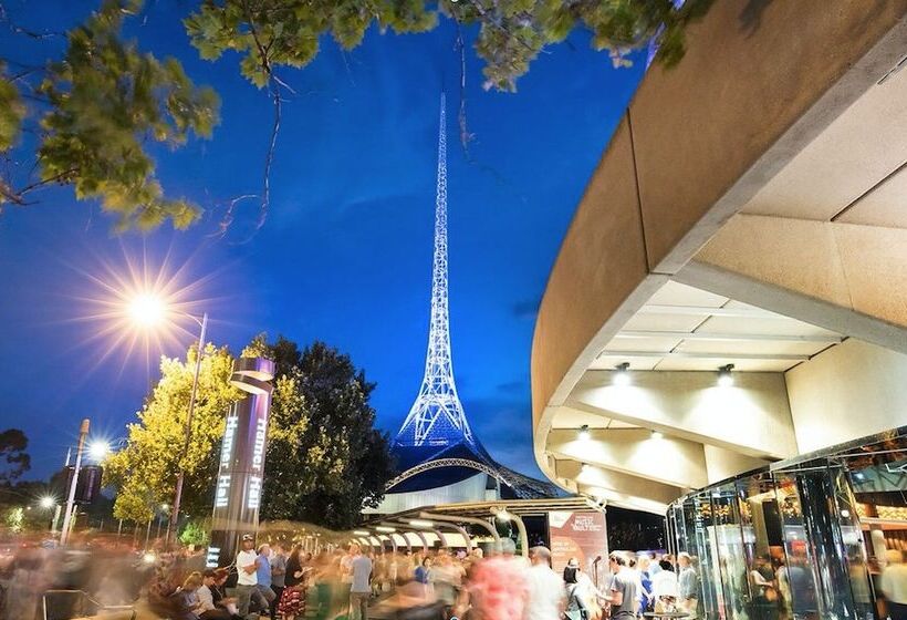 Sanctuary Apartments Prima Pearl