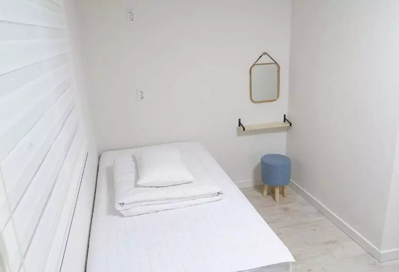 هاستل Hwarang Guesthouse