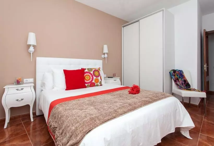 Apartamentos Pantai