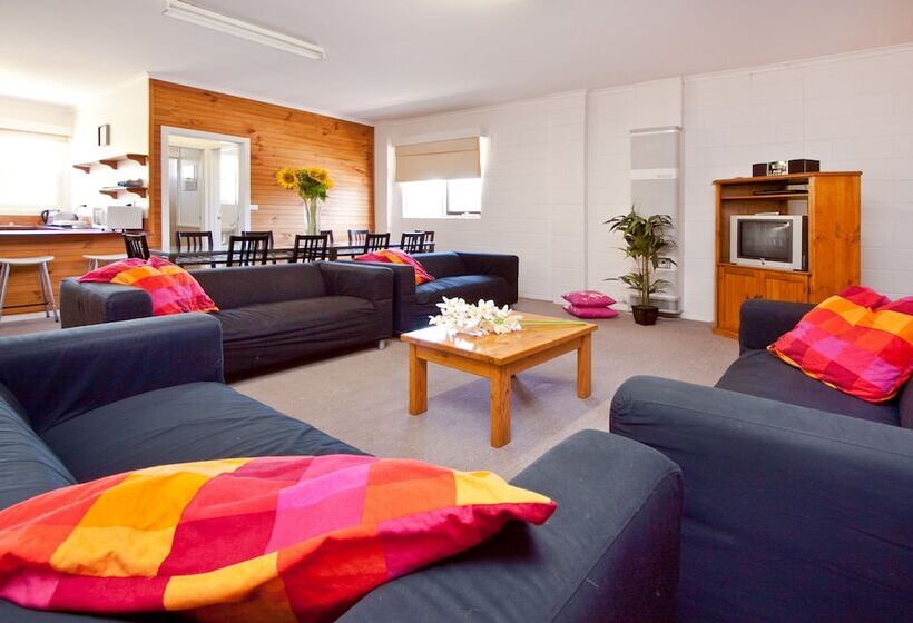 Bayplay Beach Accommodation 2 Locations