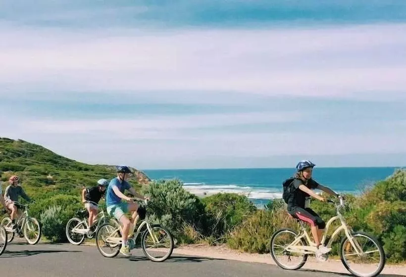 Bayplay Beach Accommodation   2 Locations