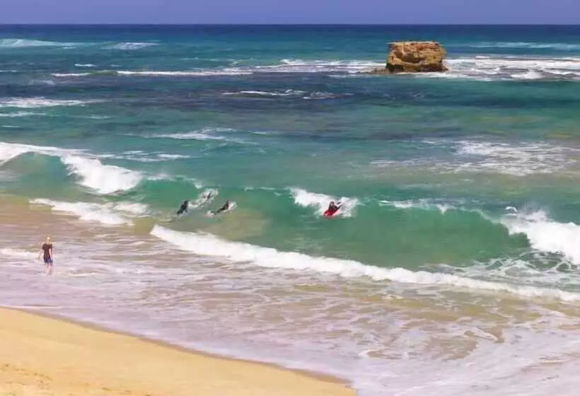 Bayplay Beach Accommodation   2 Locations