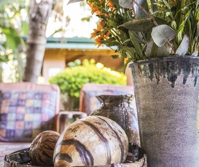 تختخواب و صبحانه Casa Kadiki