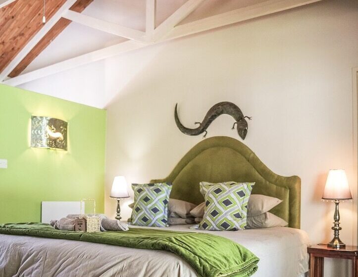 تختخواب و صبحانه Casa Kadiki