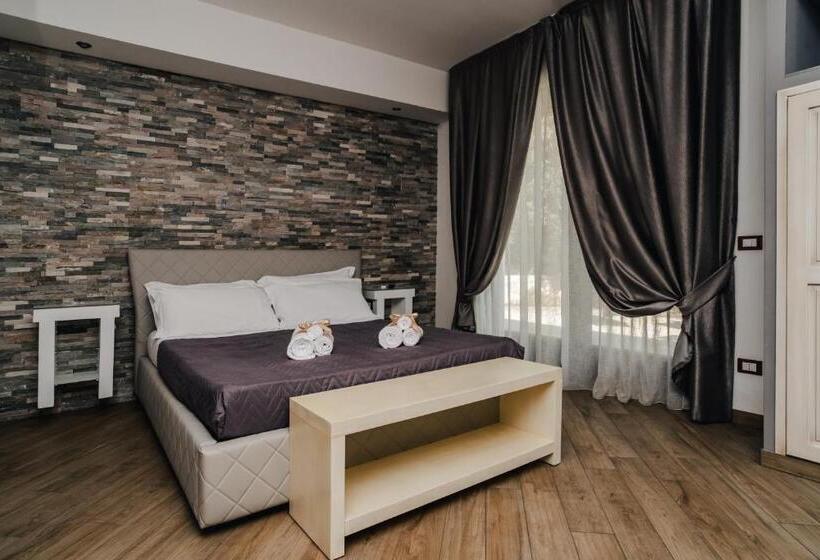 Bed and Breakfast Holiday Gli Archi