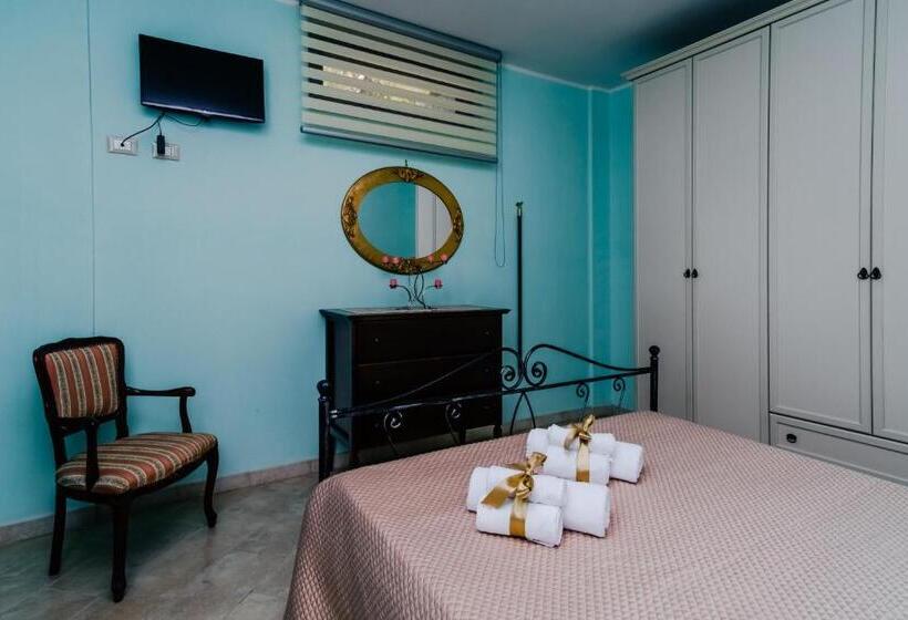 Bed and Breakfast Holiday Gli Archi