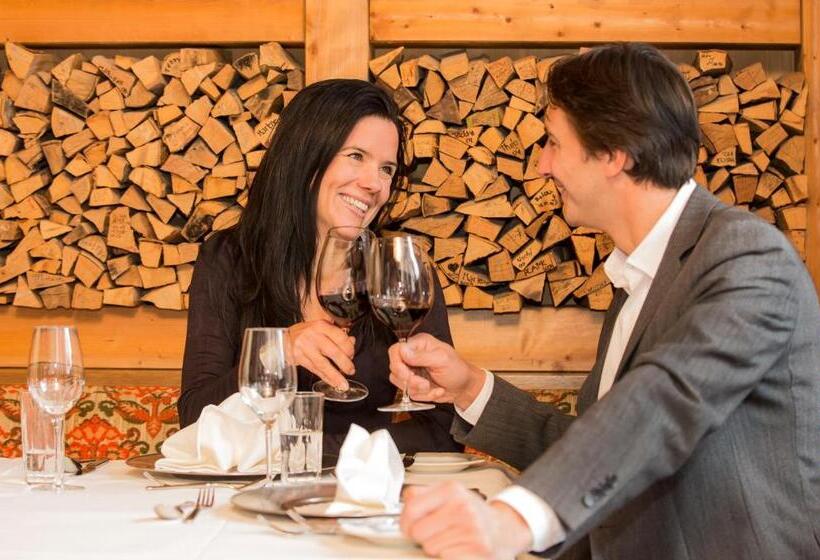 ホテル & Art Kristiana