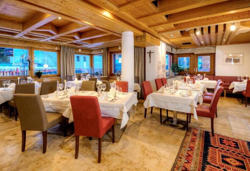 ホテル & Art Kristiana