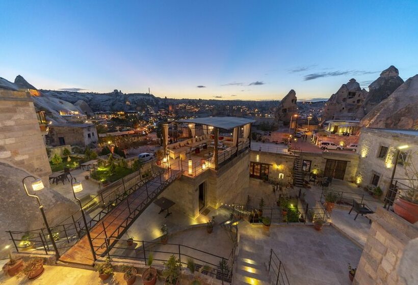 فندق Artemis Cave Suites & Spa Adults Only