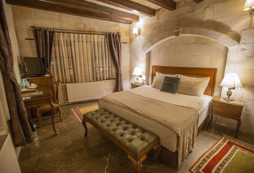 فندق Artemis Cave Suites & Spa Adults Only