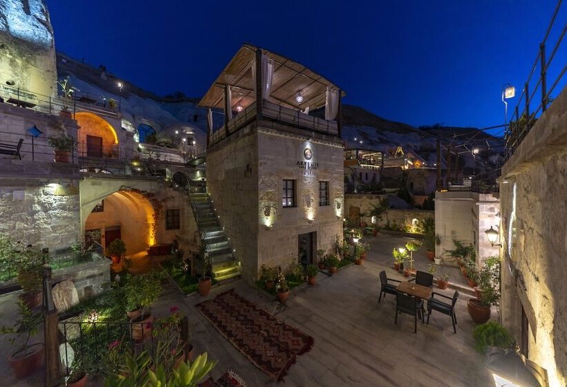 فندق Artemis Cave Suites & Spa Adults Only