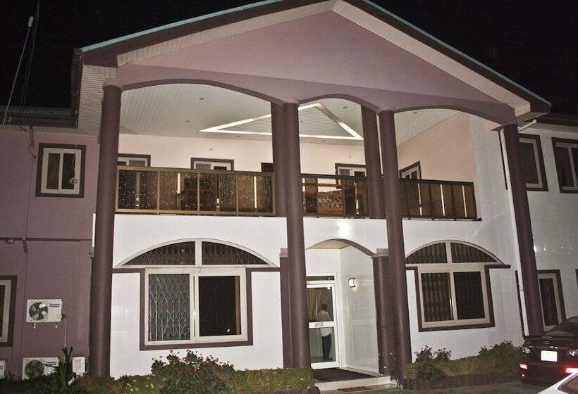 בית מלון כפרי Downtown