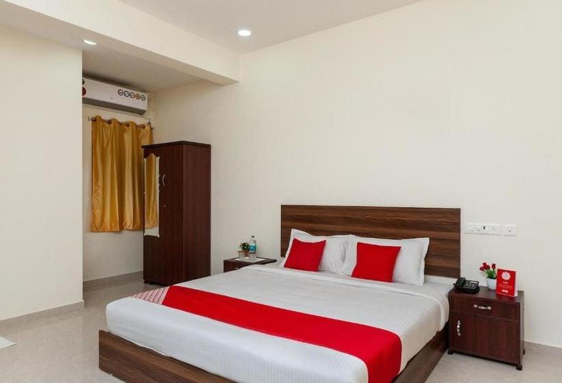 ホテル Greentree Service Apartment Abdulaziz Street