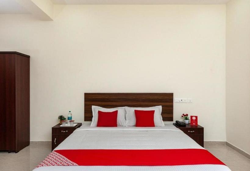 ホテル Greentree Service Apartment Abdulaziz Street