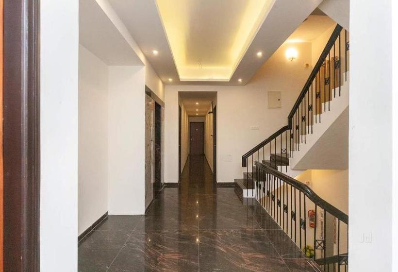 ホテル Greentree Service Apartment Abdulaziz Street