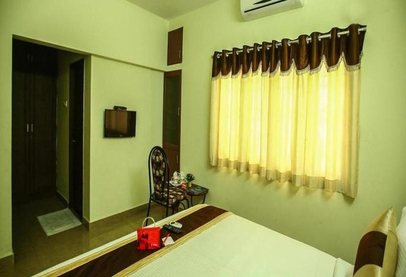 ホテル Greentree Service Apartment Abdulaziz Street