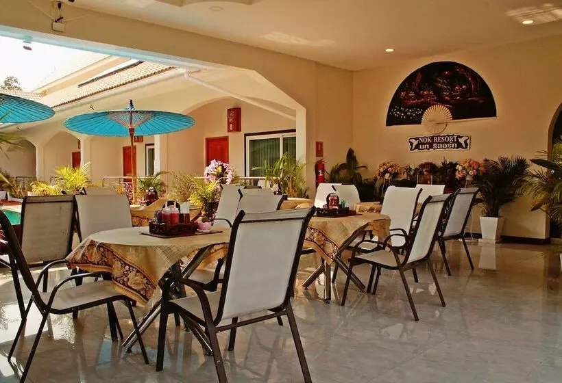 ホテル Nok Resort &