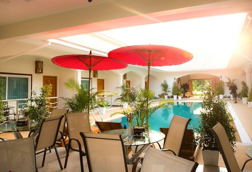 فندق Nok Resort &