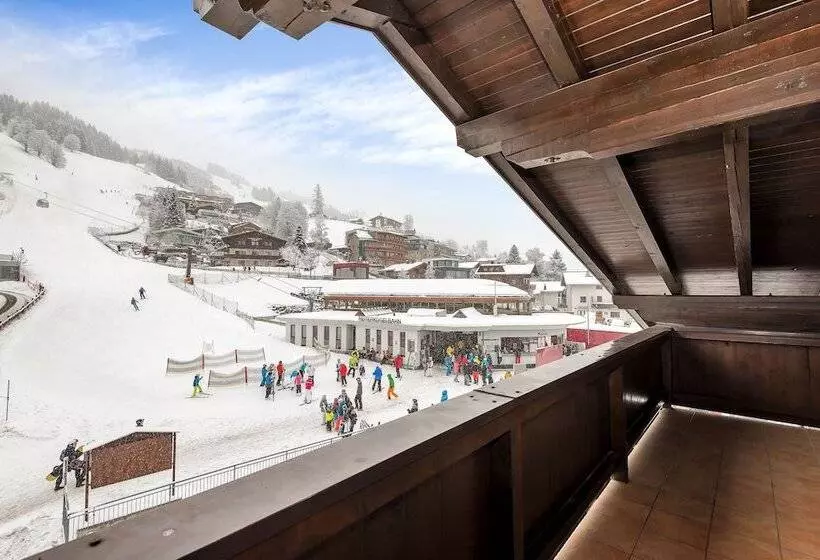 هتل Pinzgauerhof Ski & Bike   Inclusive Evening Dinner