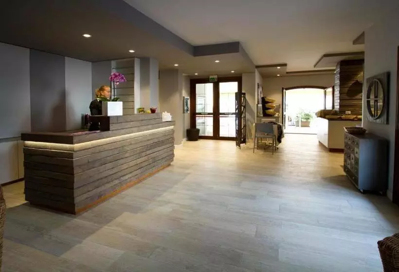 Aparthotel Ponza