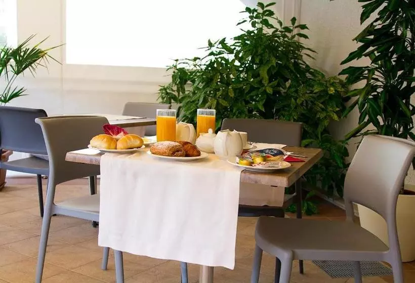 Aparthotel Ponza