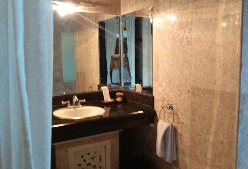 בית מלון כפרי Royal Pool Villa Bali