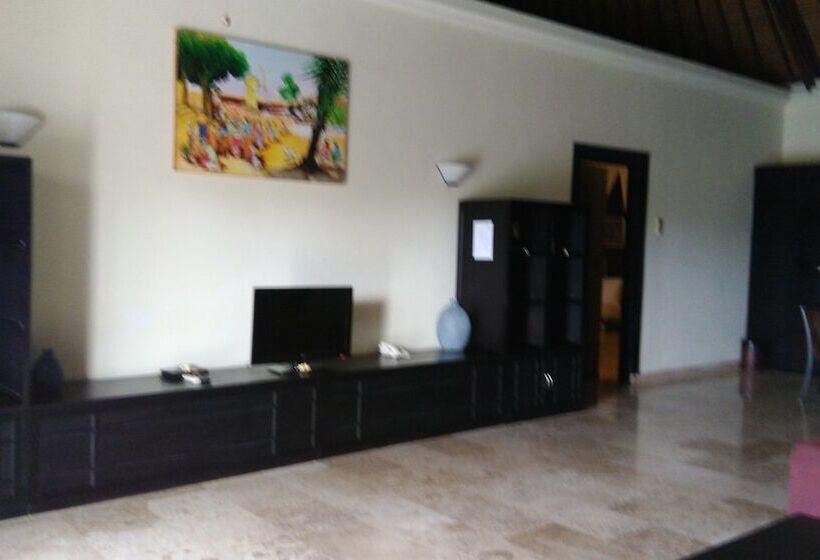 בית מלון כפרי Royal Pool Villa Bali