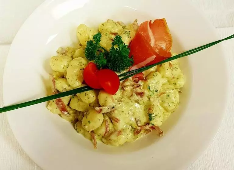 ホテル Tre Soli Appartements Restaurant