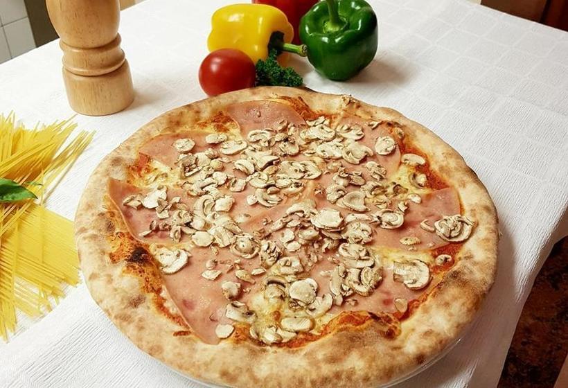 فندق Tre Soli Appartements Restaurant